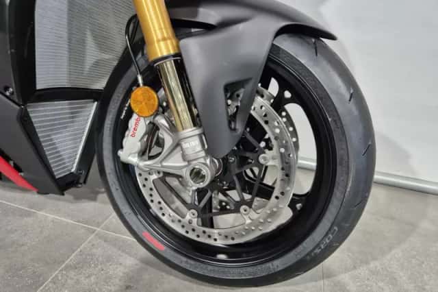 Ducati Streetfighter V4S (2025) thumbnail 3