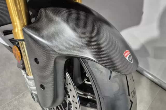 Ducati Panigale V4 (2026) thumbnail 6
