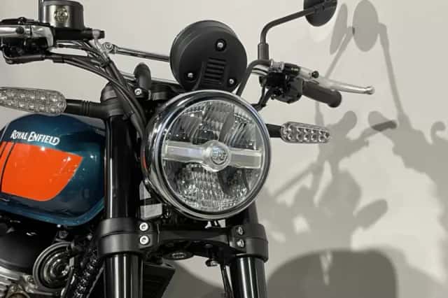 Royal Enfield Bear 650 (0) thumbnail 3