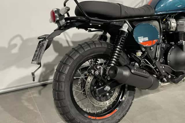 Royal Enfield Bear 650 (0) thumbnail 6