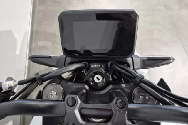 Honda CB 1000 Hornet (2026) thumbnail 6