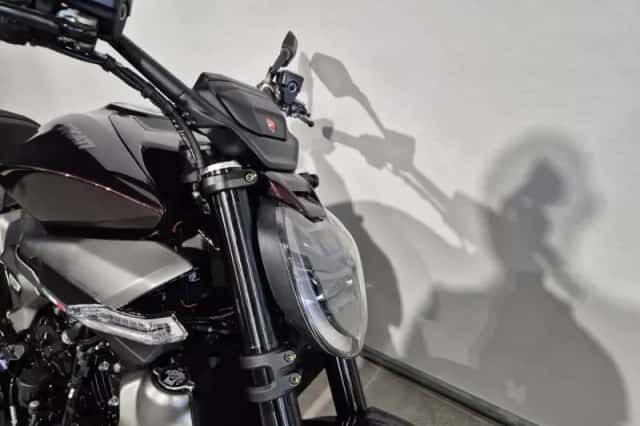 Ducati Xdiavel V4 (2025) thumbnail 2