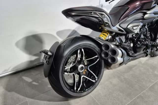 Ducati Xdiavel V4 (2025) thumbnail 5