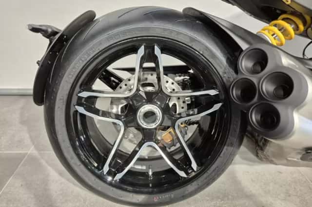 Ducati Xdiavel V4 (2025) thumbnail 6