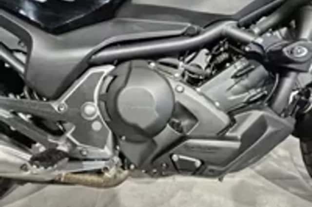 Honda NC 750 S (2016) thumbnail 2