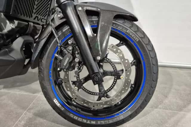 Honda NC 750 S (2016) thumbnail 3