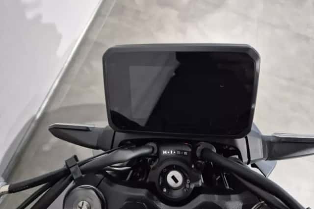 Honda CB 1000 Hornet (0) thumbnail 6