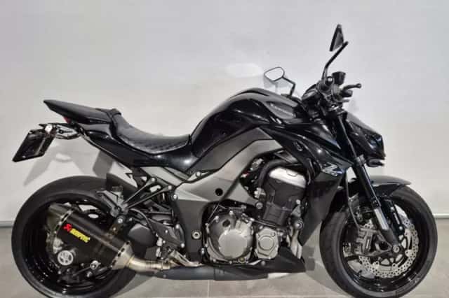 Kawasaki Z1000 (2016) thumbnail 1