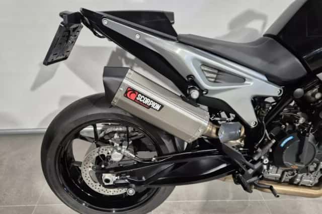KTM 790 Duke (2018) thumbnail 5