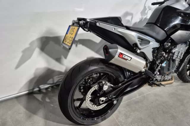 KTM 790 Duke (2018) thumbnail 6