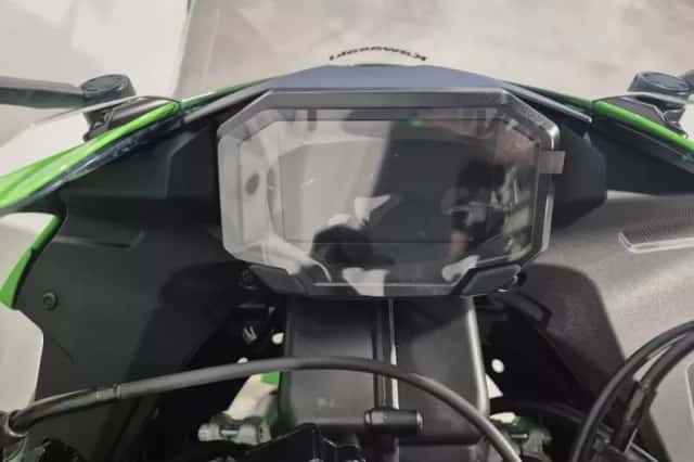 Kawasaki ZX-6R 636 (2026) thumbnail 6