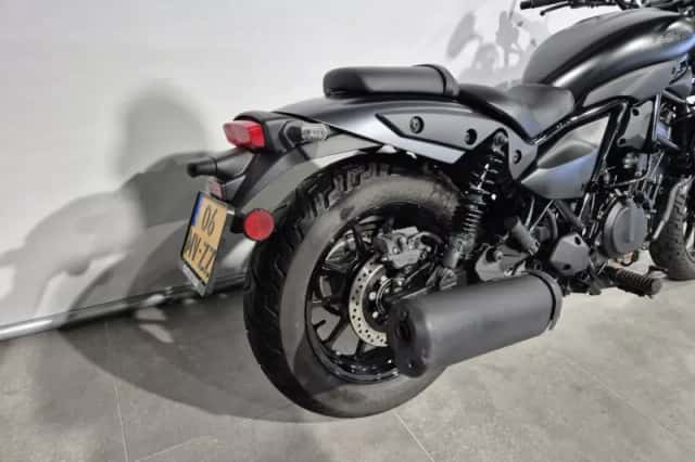 Kawasaki Eliminator 500 SE (2024) thumbnail 5