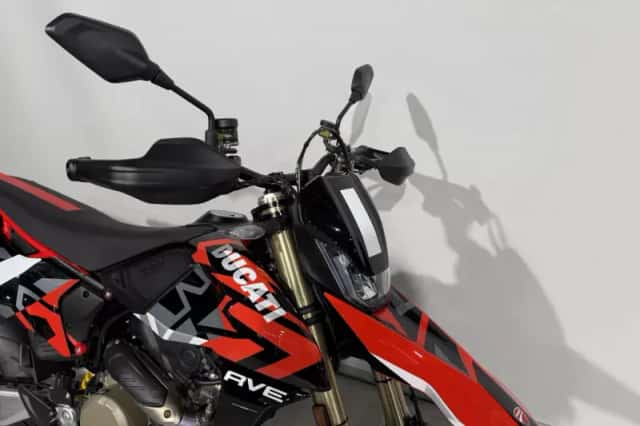 Ducati Hypermotard 698 RVE (2026) thumbnail 3