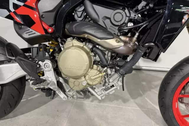 Ducati Hypermotard 698 RVE (2026) thumbnail 5