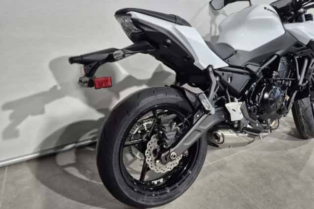 Kawasaki Z650 (2026) thumbnail 3