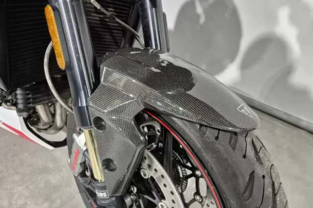 Triumph Speed Triple RS (2020) thumbnail 4