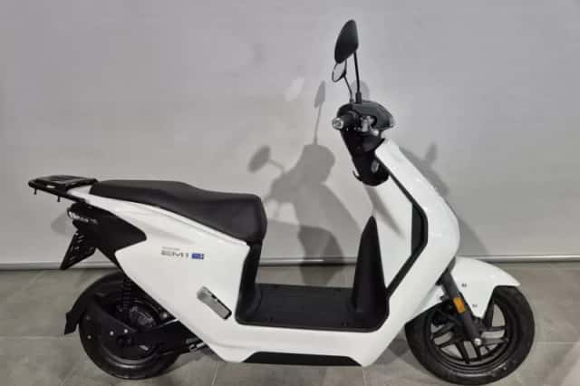Honda EM1 E (0) thumbnail 1