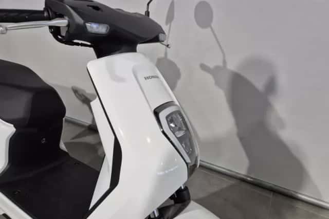 Honda EM1 E (0) thumbnail 2