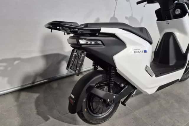 Honda EM1 E (0) thumbnail 4
