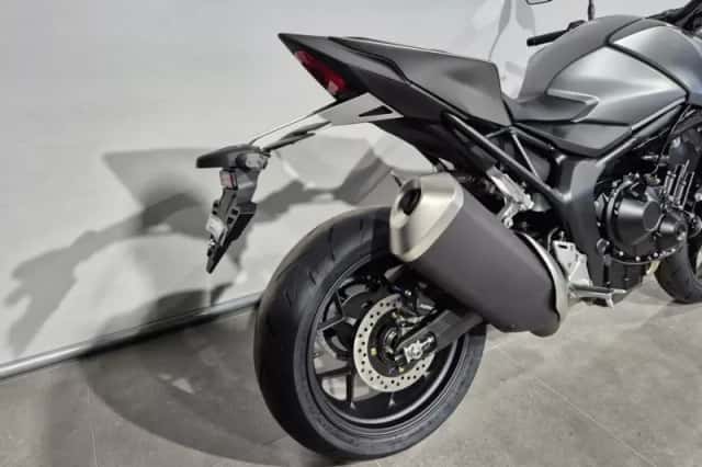 Honda CB 1000 Hornet (2026) thumbnail 5