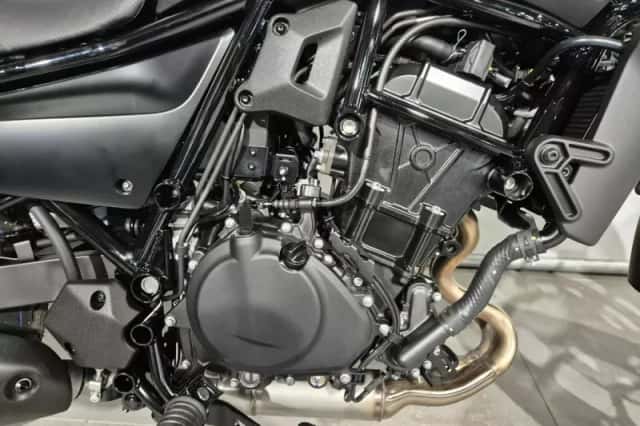 Kawasaki Eliminator 500 SE (2026) thumbnail 4