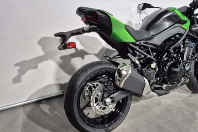 Kawasaki Z900 (2026) thumbnail 5