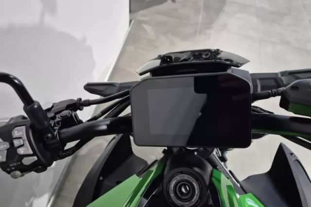Kawasaki Z900 (2026) thumbnail 6