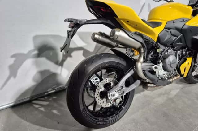 Ducati Streetfighter V2 (2026) thumbnail 5