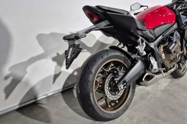 Honda CB650R (2026) thumbnail 5