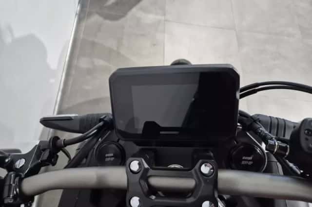 Honda CB650R (2026) thumbnail 6