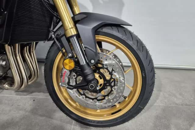 Honda CB 1000 Hornet (0) thumbnail 3
