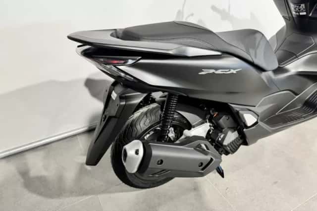 Honda PCX 125 (2026) thumbnail 6