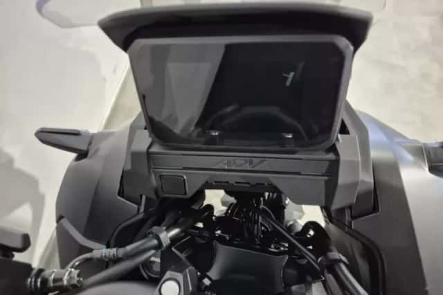 Honda Adv 350 (2026) thumbnail 6