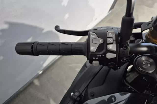 Kawasaki Z H2 (2026) thumbnail 6