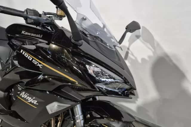 Kawasaki Ninja 1100 SX (0) thumbnail 2
