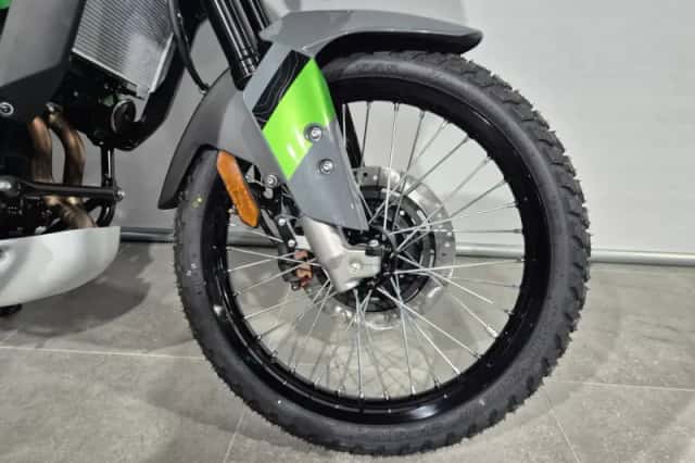 Kawasaki KLE500 SE (2026) thumbnail 2