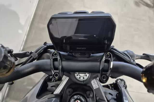 Ducati Monster V2 (2026) thumbnail 6
