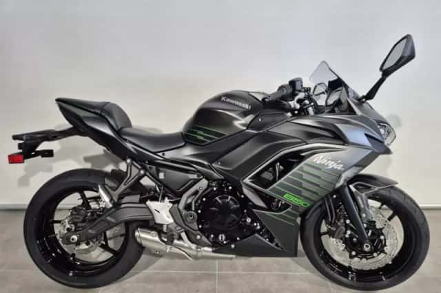 Kawasaki Ninja 650 (0) thumbnail 1