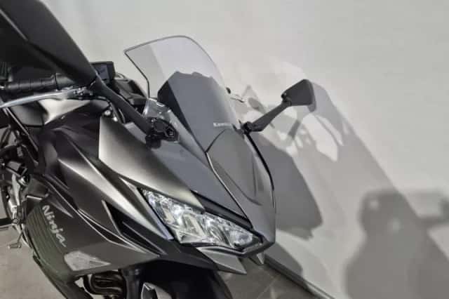 Kawasaki Ninja 650 (0) thumbnail 2