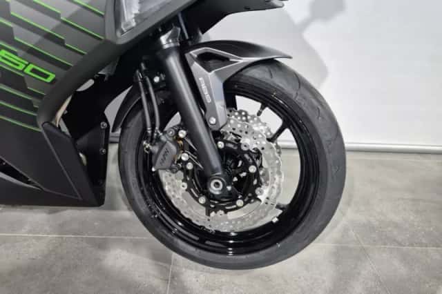 Kawasaki Ninja 650 (0) thumbnail 3
