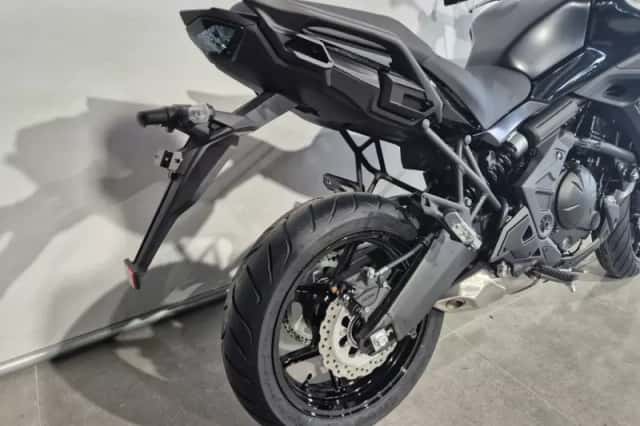 Kawasaki Versys 650 (2026) thumbnail 5