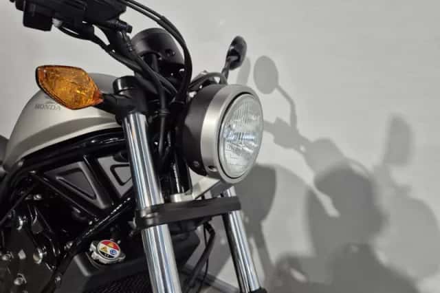 Honda CMX 500 Rebel (2018) thumbnail 2