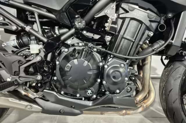 Kawasaki Z900 (2026) thumbnail 4