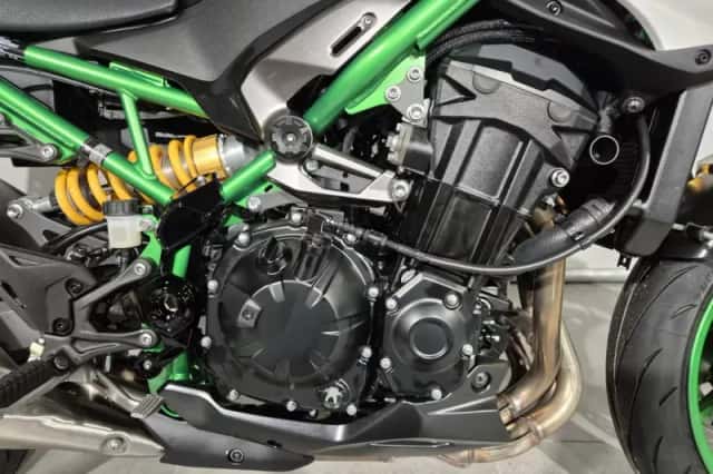 Kawasaki Z 900 se (2026) thumbnail 4