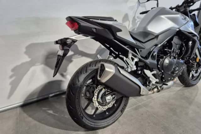 Honda CB 750 Hornet (2026) thumbnail 5
