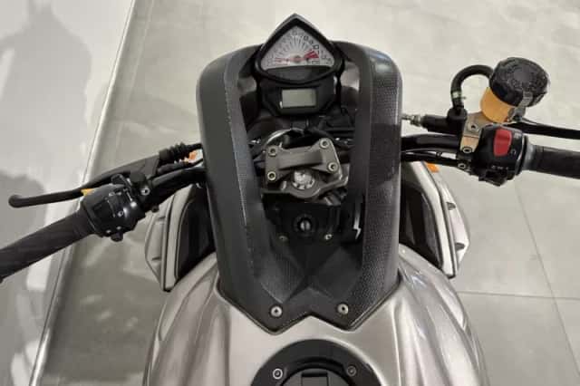 Cagiva V Raptor 1000 (2009) thumbnail 6
