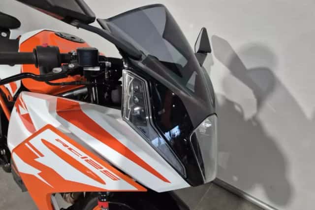 KTM 125 RC (2023) thumbnail 6