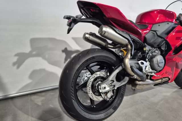 Ducati Panigale V2 (2026) thumbnail 5