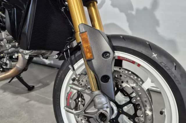 Ducati Hypermotard V2 SP (2026) thumbnail 4