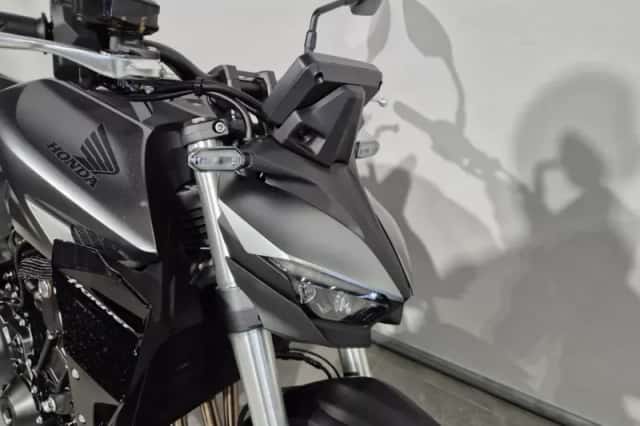 Honda CB 1000 Hornet (2026) thumbnail 2